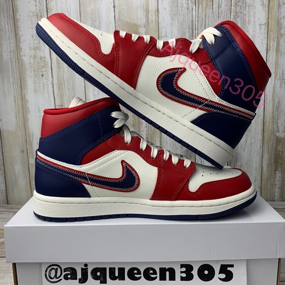 Air Jordan 1 Mid Women's USA - Picture 3 of 6